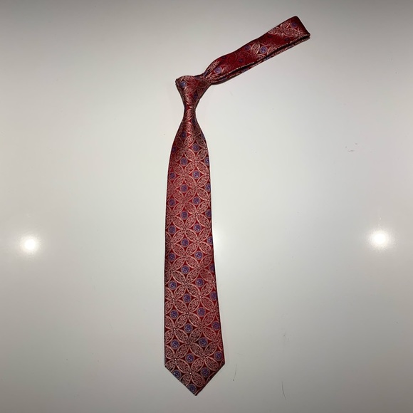 Alara Tie - Picture 1 of 5